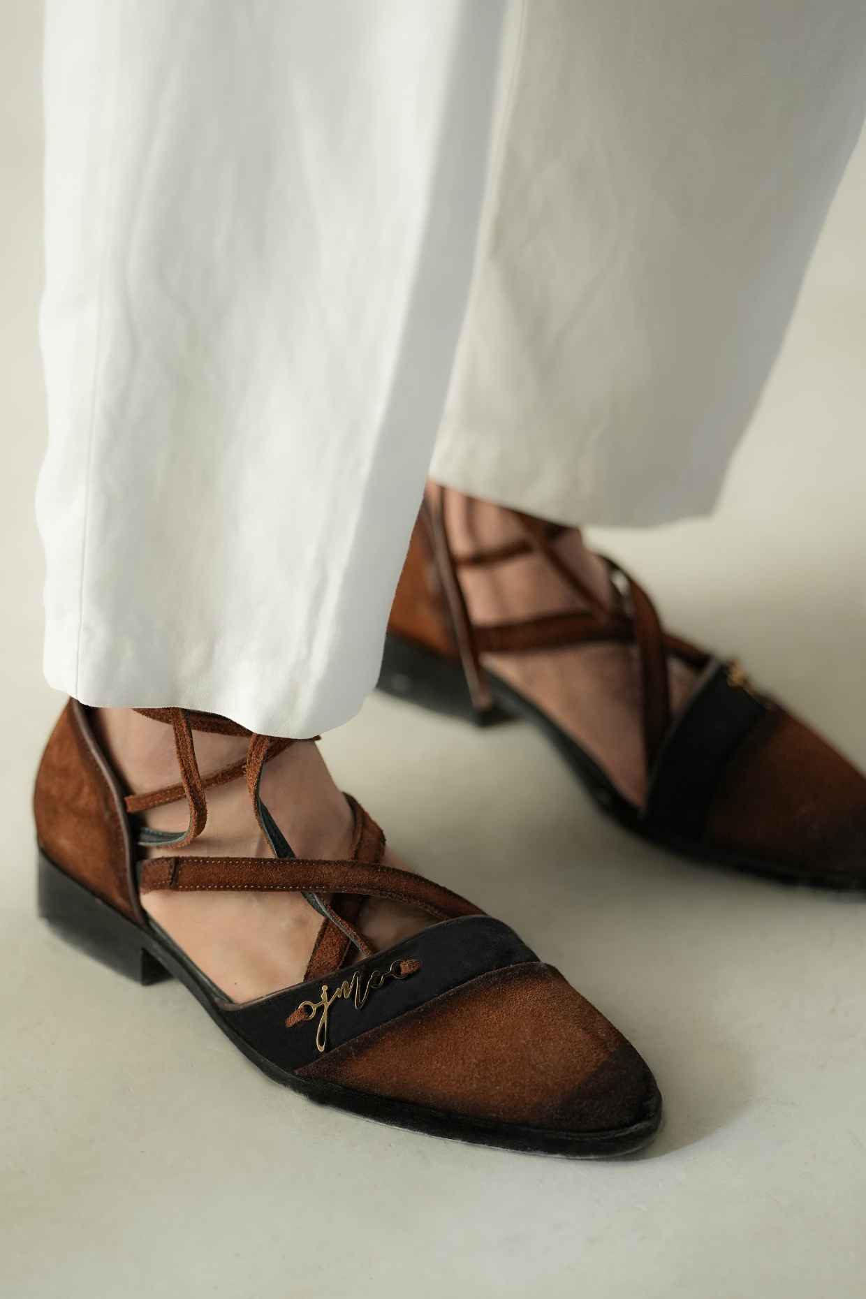 Cross Ankle-strap Caligae in Tan — detail