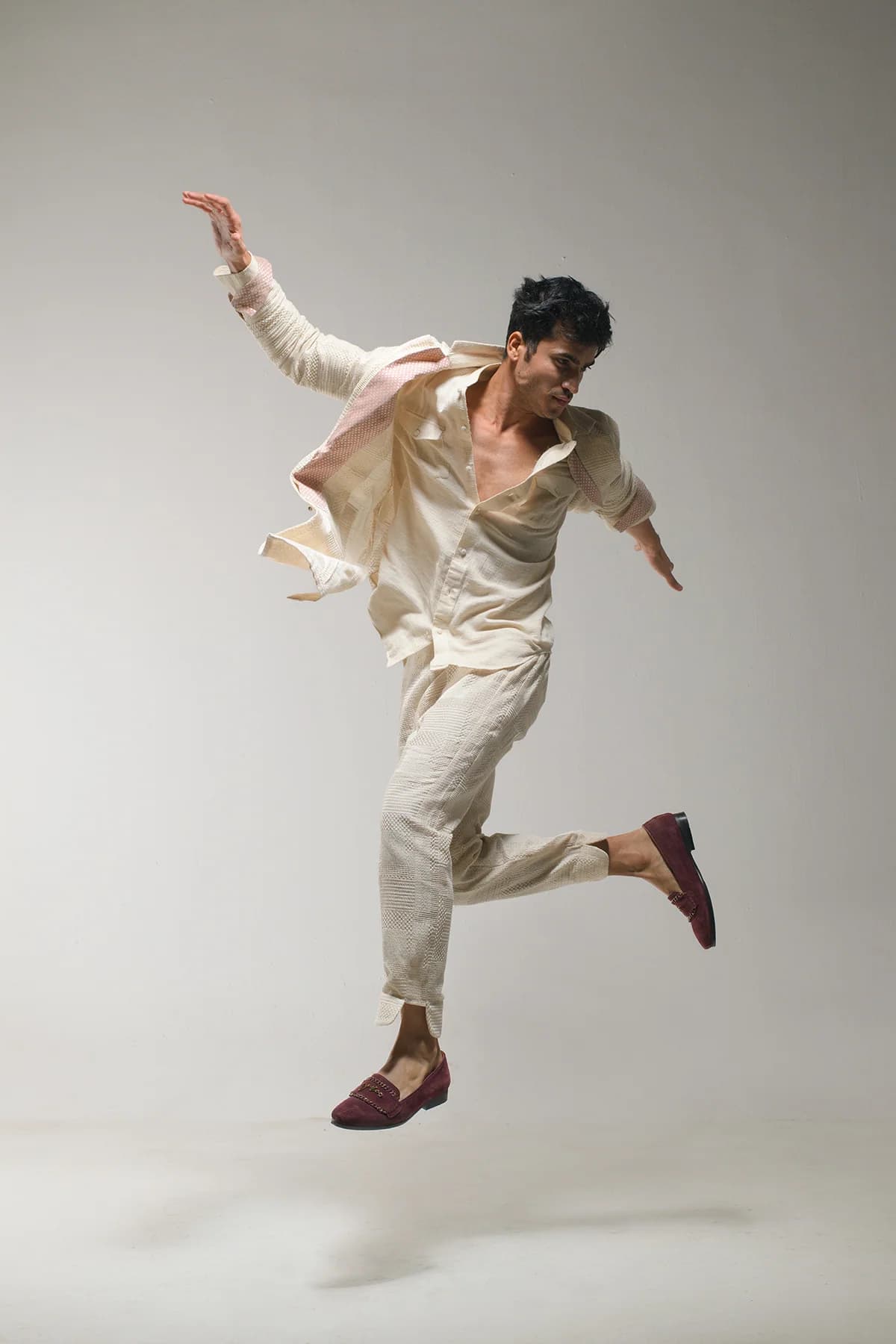 Beige Overcoat Set — detail